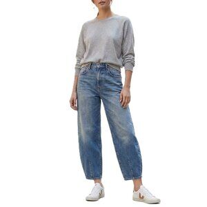 Aritzia TNA Fine-Knit Crewneck Sweatshirt Medium Beige Raglan Sleeve Minimalist